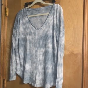 American Eagle Light Mint color Tie Dye Soft V-Neck Long Sleeve Size XL